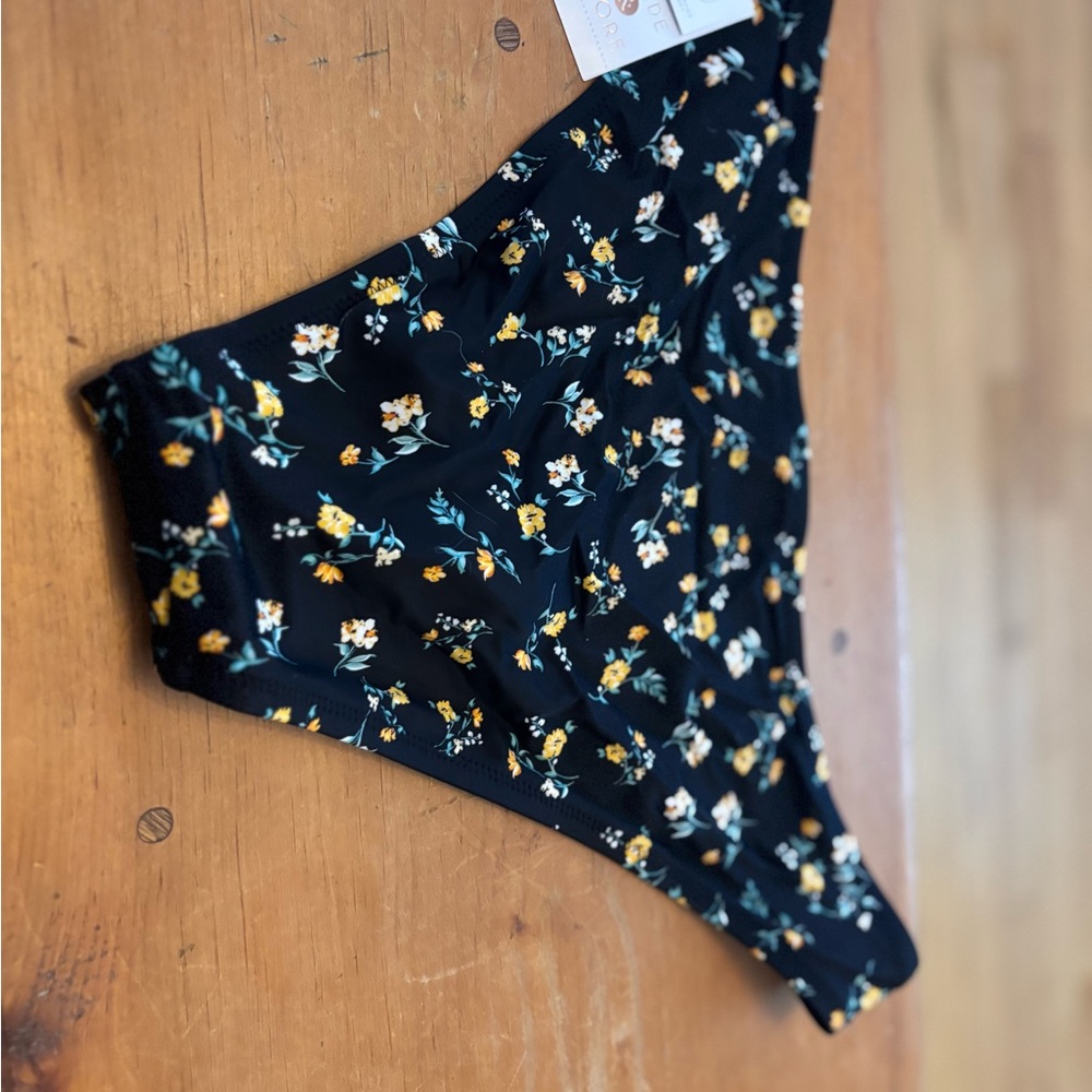 Shade & Shore Black Bikini Bottom with Yellow Floral Accents NWT - Picture 4 of 4
